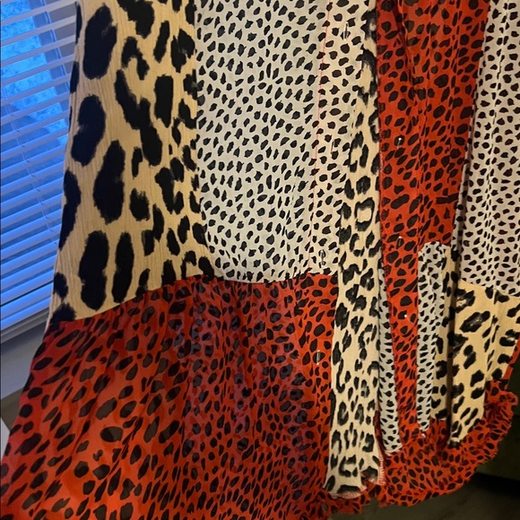 Umgee Red, Black, Cream Animal Print Patchwork Blouse - Picture 3 of 8